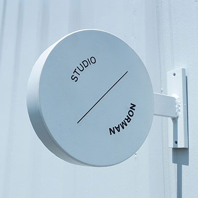 丸型突き出し看板 φ165mm 光らないタイプ